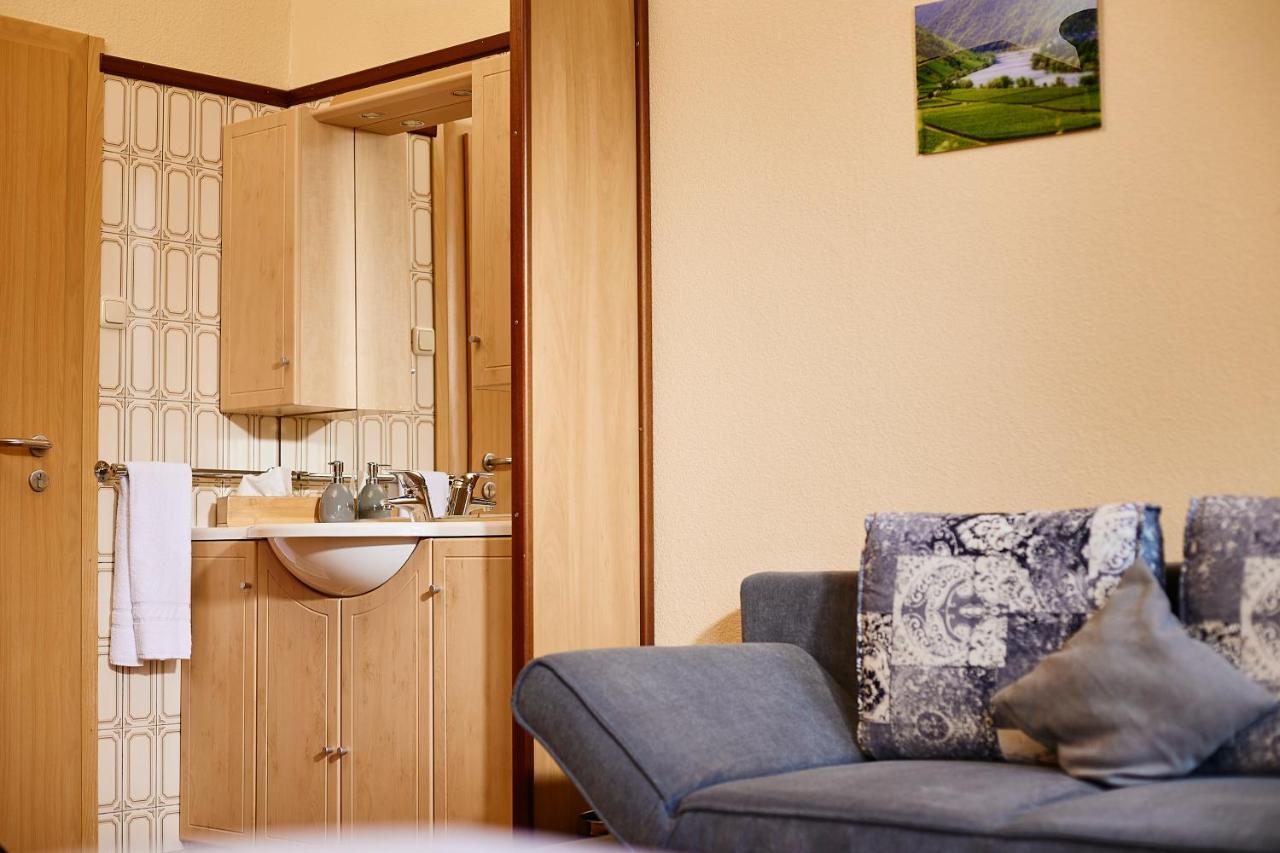 Weinhaus Lenz Hotel Briedern Kültér fotó