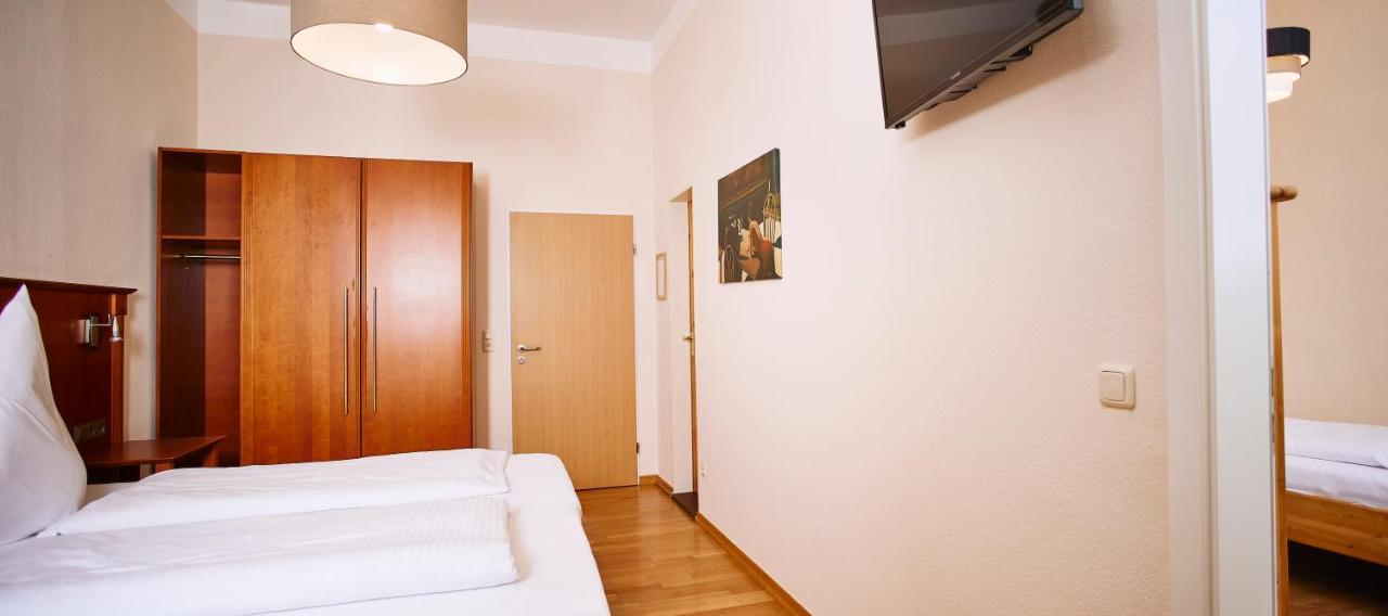 Weinhaus Lenz Hotel Briedern Kültér fotó